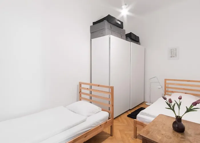 Days - With Chill Zone Right Next To Wenceslas Square *